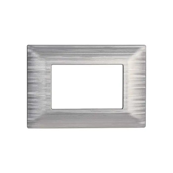 Placca compatibile Bticino Matix 3 moduli plastica colore argento satinato